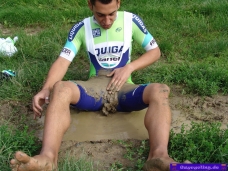 Pablo, 20 > DelightfulTrip-MudBath